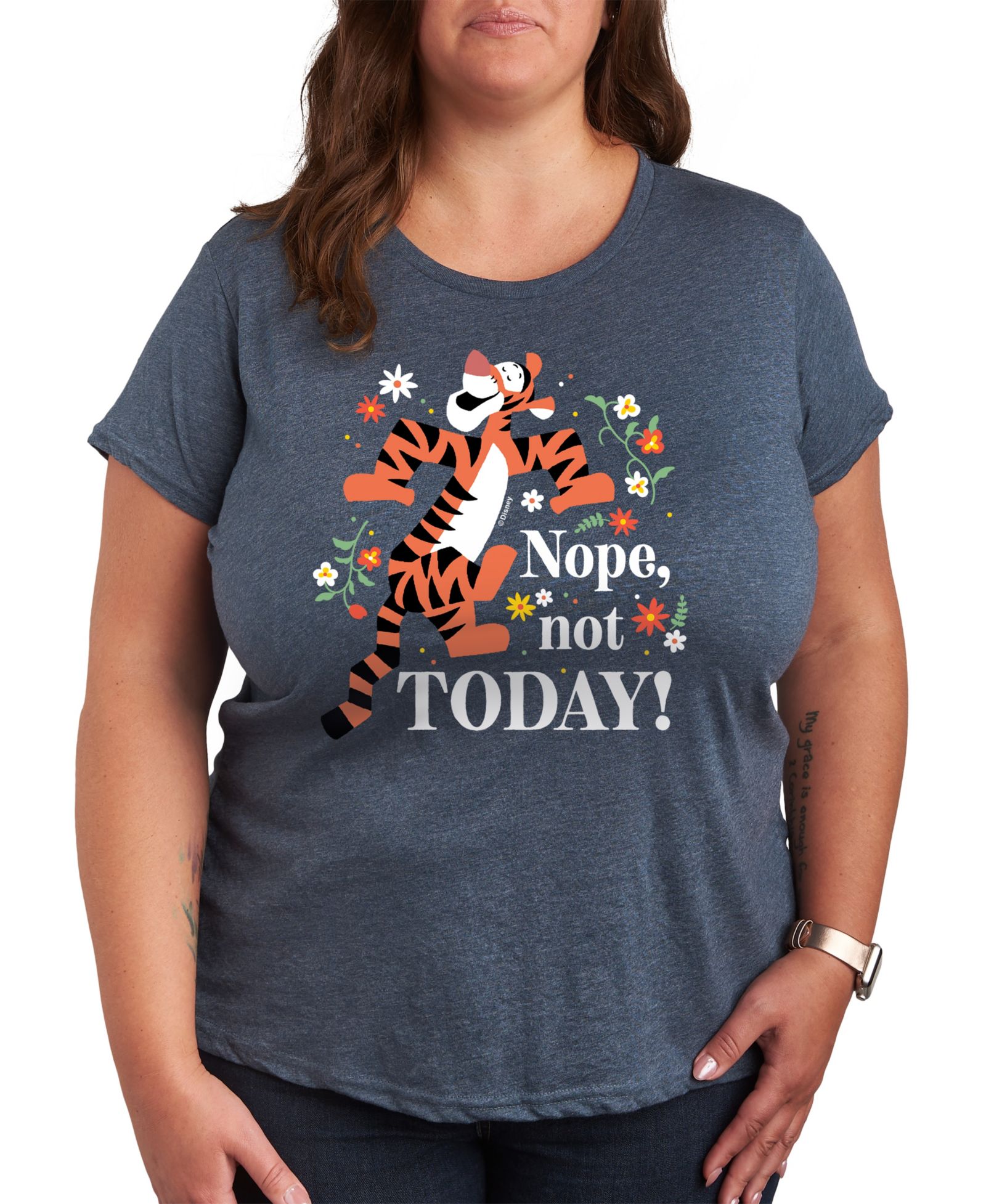 Hybrid Apparel Plus Size футболка Winnie The Pooh Nope Not Today Graphic Crew Neck