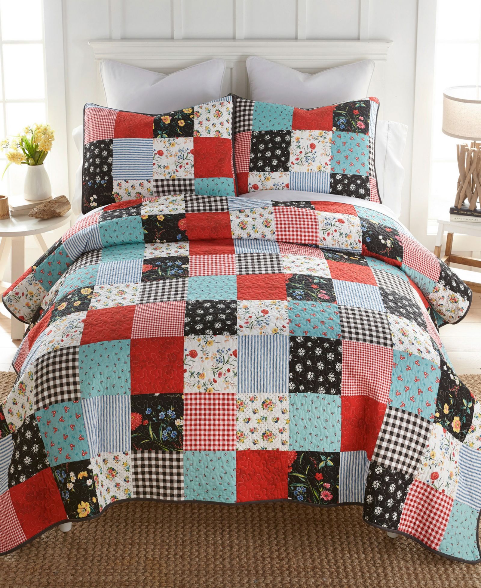 Donna Sharp Wild One Patch 3-Pc. Quilt Set, Queen