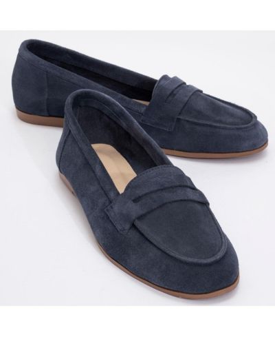 Navy suede leather
