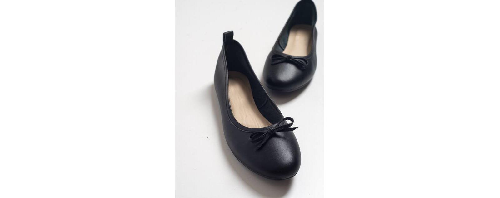 Forever & Always Shoes Women's Florence Leather Ballerina Flats
