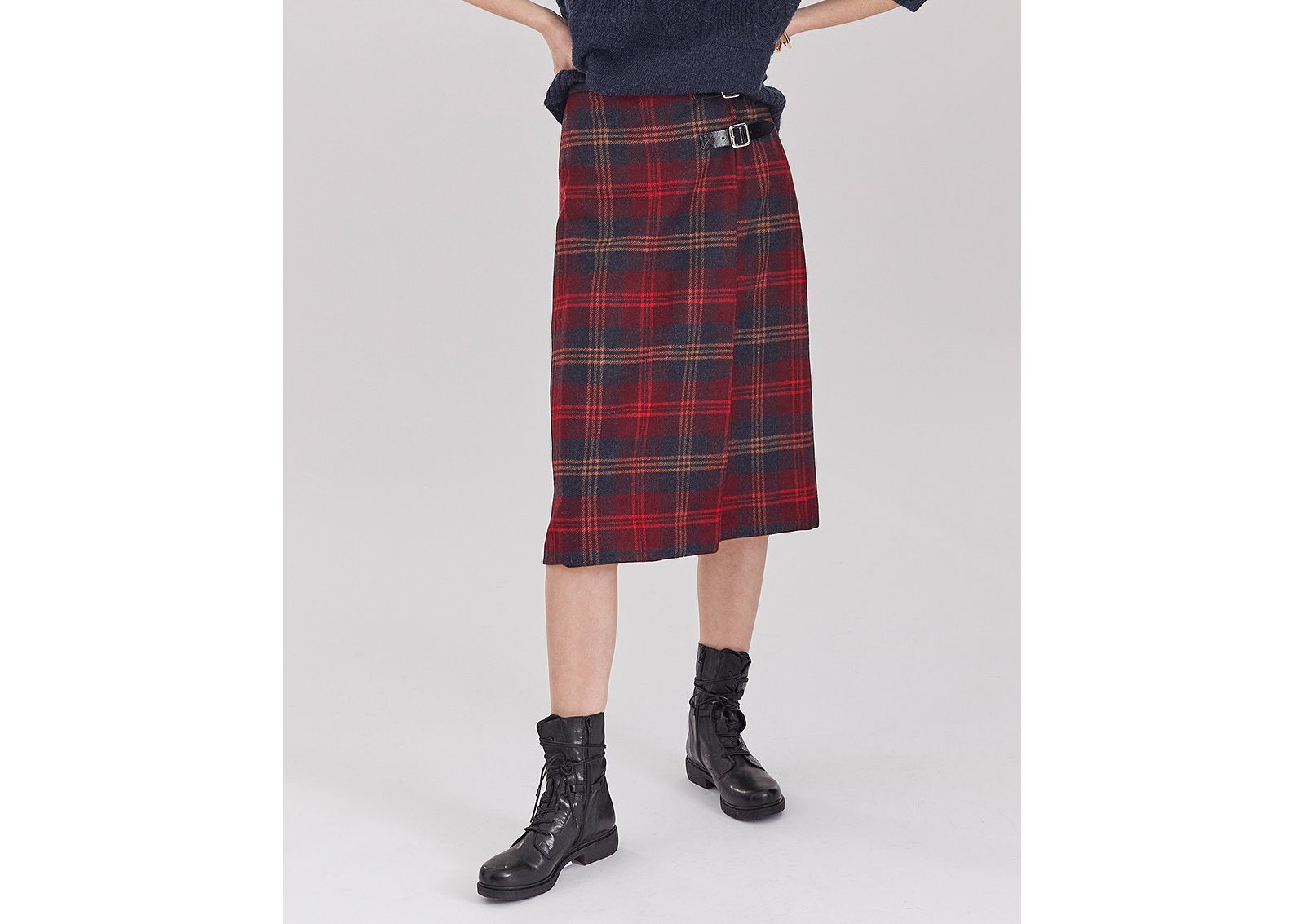 Celtic & Co. Women's Bottoms Midi Celt Kilt