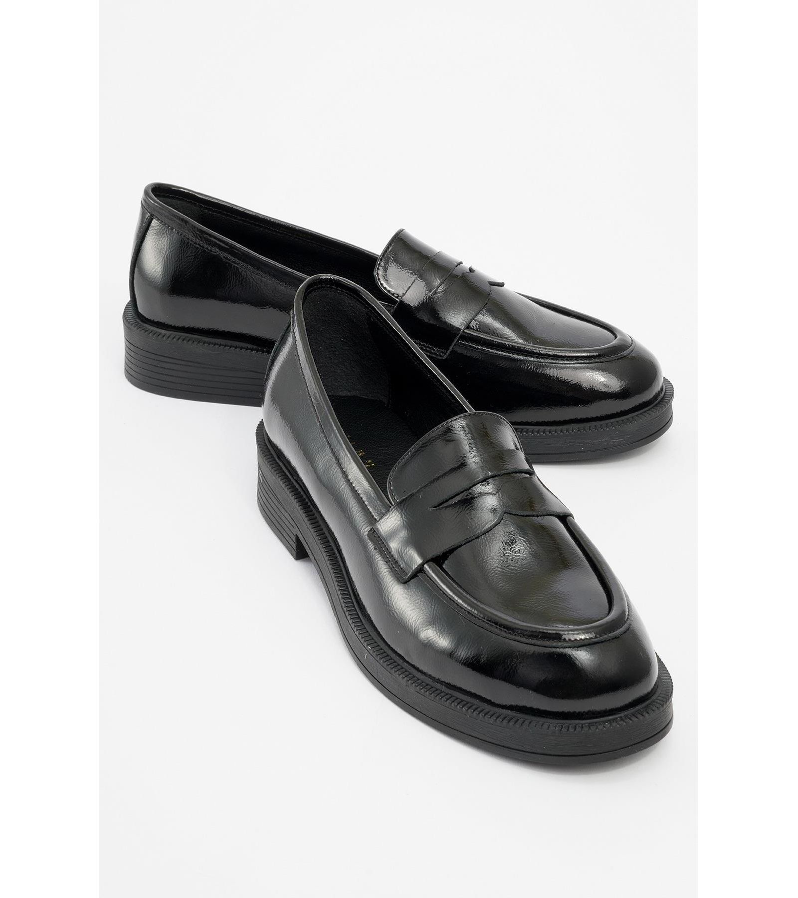 Forever & Always Shoes Women's Bree Platform Penny Leather Loafer
