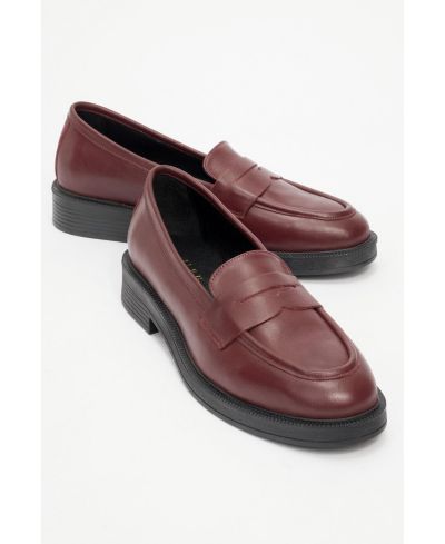 Burgundy mate leather