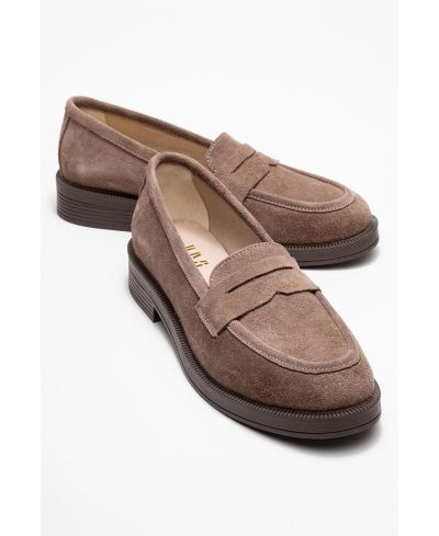 Taupe suede leather
