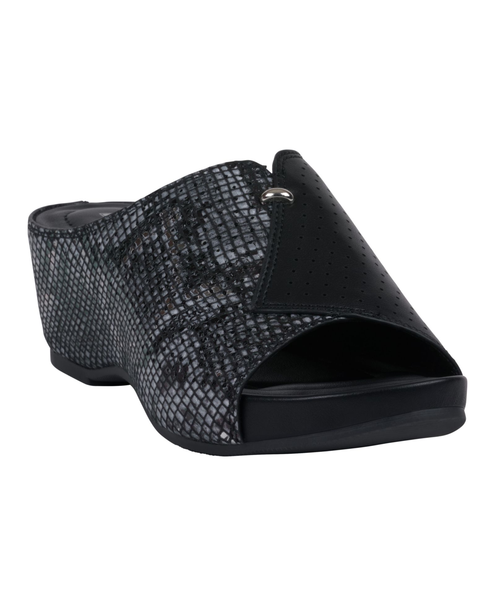 GC Shoes Women's Dacia Slip On Wedge Sandals