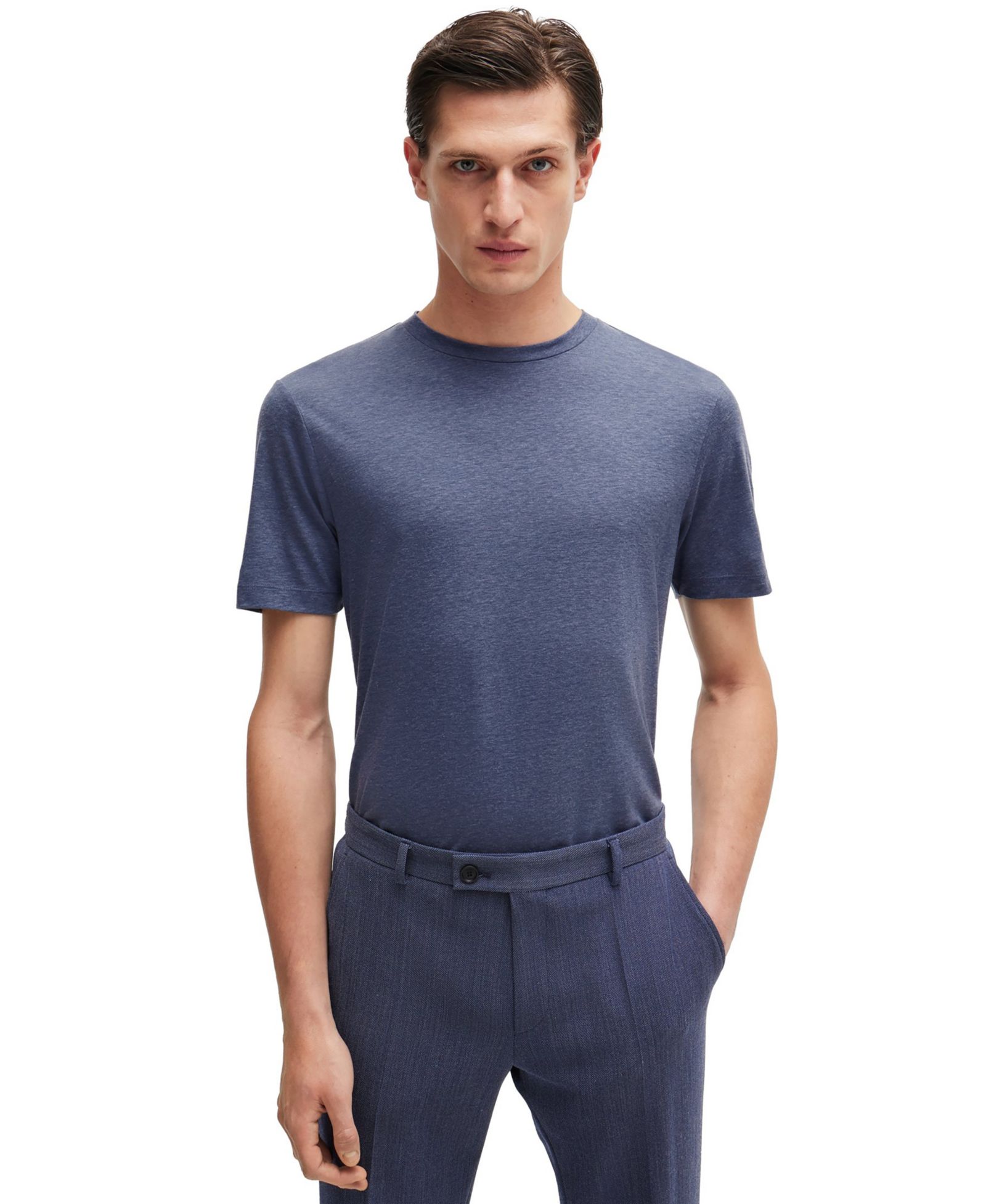 Мужская футболка BOSS by Hugo Boss Slim-Fit из технологичной ткани