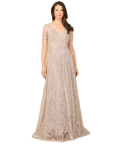 Женское вечернее платье Lara Short Sleeve V-Neck Beaded Ballgown