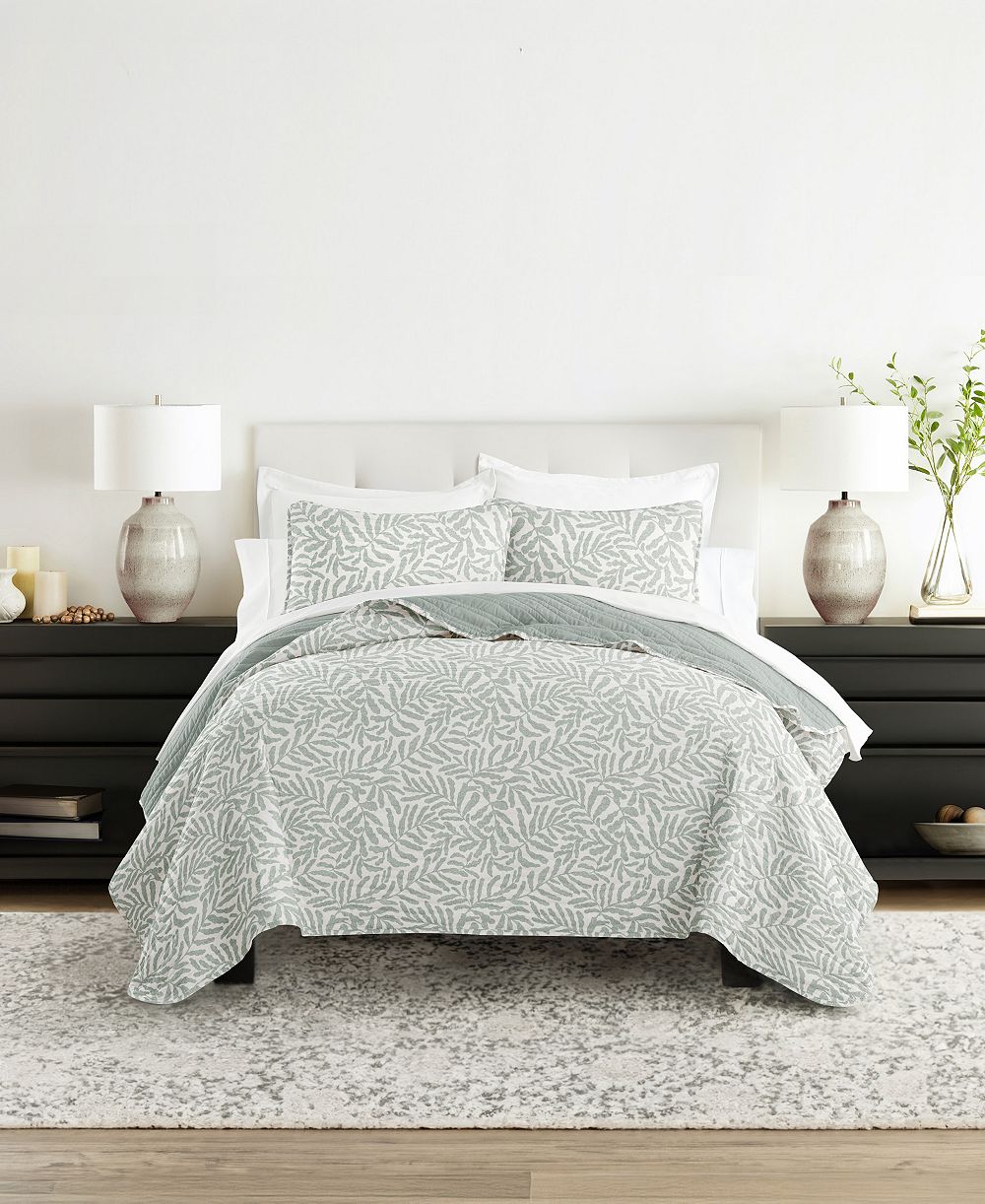 ienjoy Home Tossed Ferns Reversible 2-Pc. Quilt Set, Twin/Twin XL