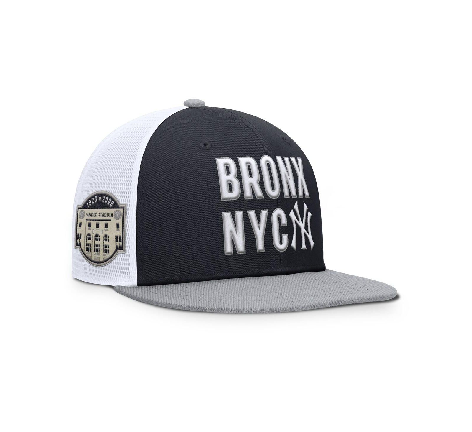 Nike Men's Navy New York Yankees Pro Trucker Snapback Hat