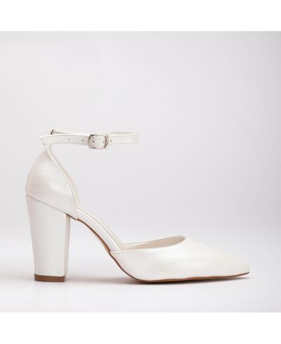Gisele Closed Toe High Block Heels