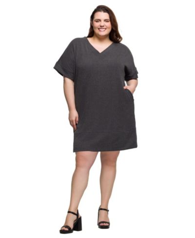 Платье-футболка 24seven Comfort Apparel Plus Size V-Neck Short Sleeve