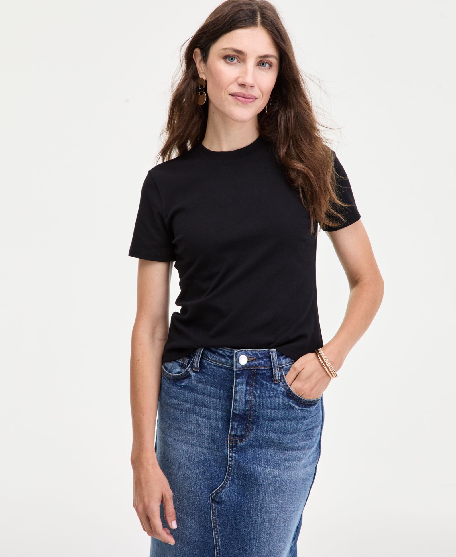 On 34th Женская укороченная футболка Meet and Greet, Short-Sleeve