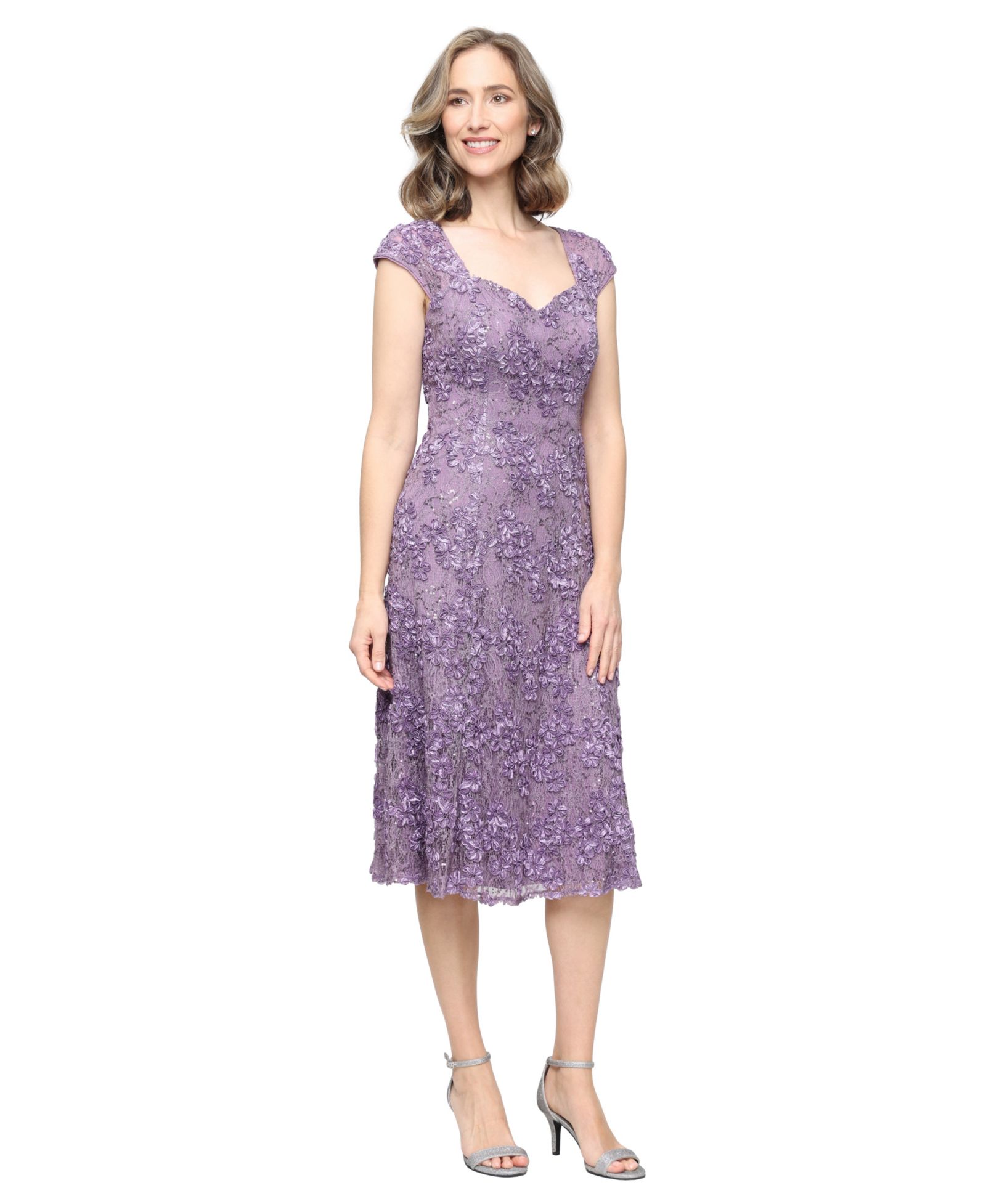Женское вечернее платье Alex Evenings Sweetheart-Neck Lace Sequin Soutache