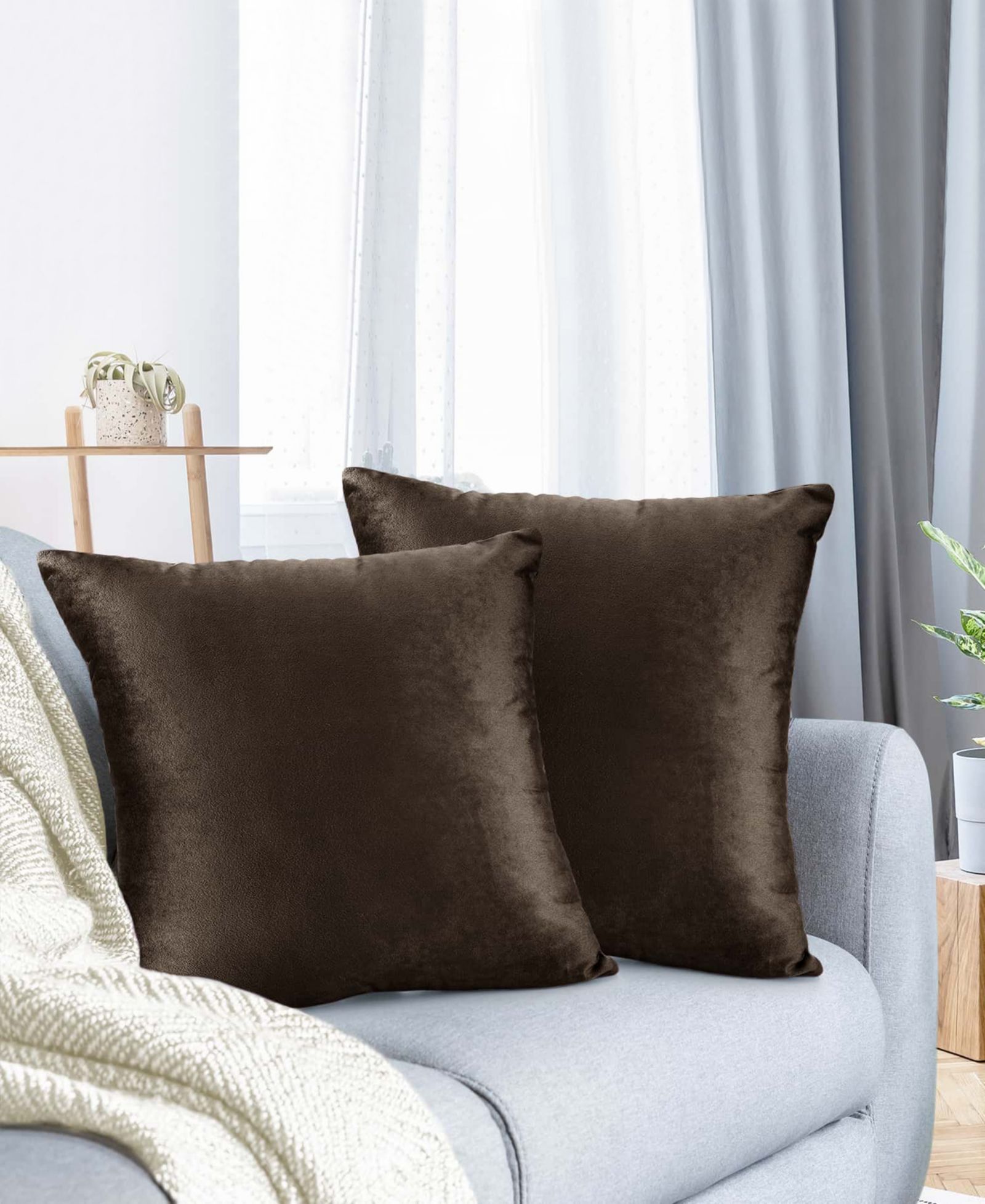 Nestl Elegant Velvet Removeable Cover 2-Pack Decorative Pillows, 18" x 18"