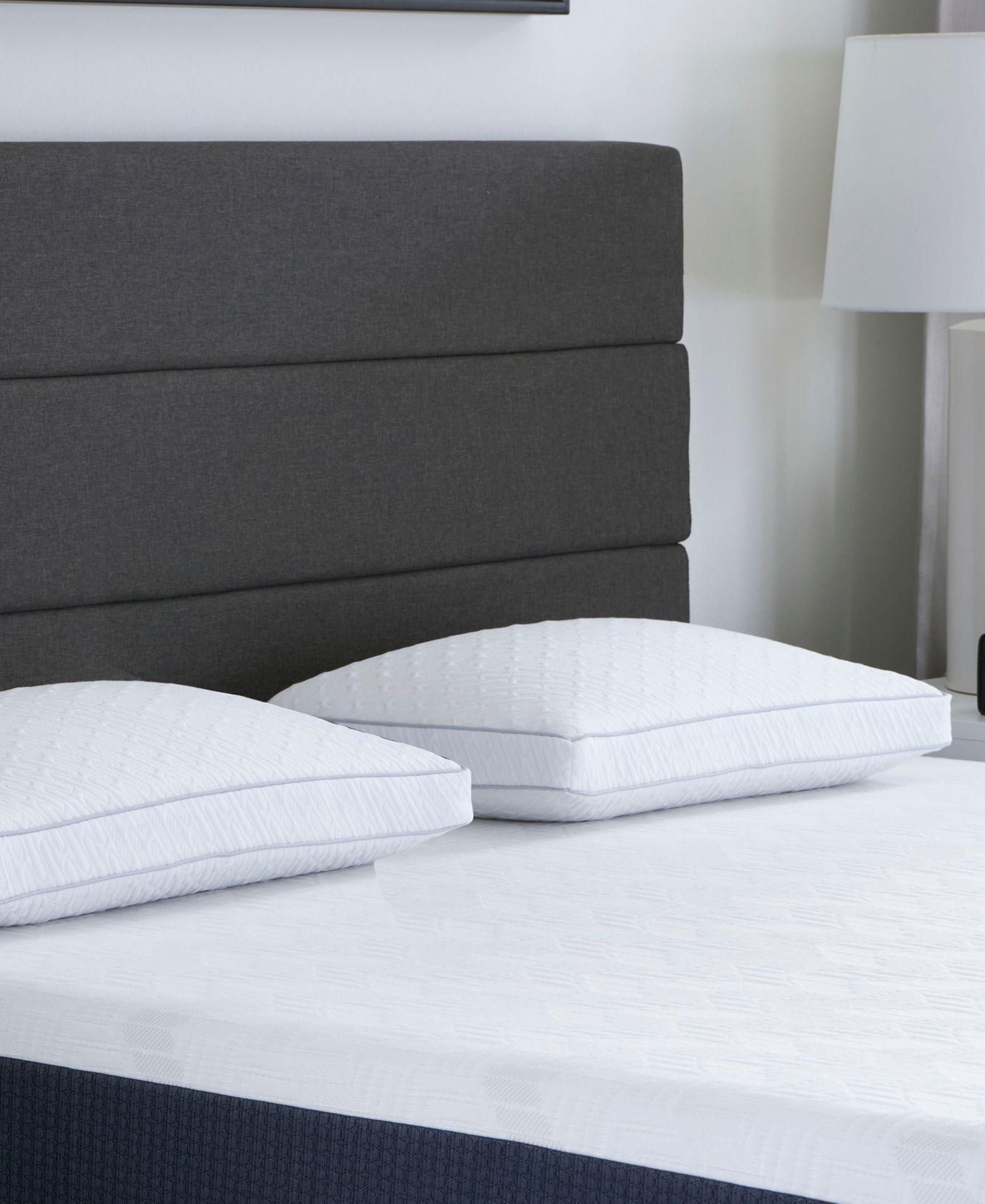 Подушка Comfort Tech Tranquility Foam Side Sleeper, Standard