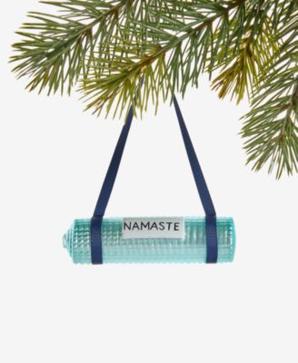 Украшение Holiday Lane Yoga Mat Namaste