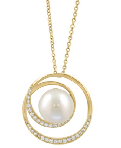 EFFY® Cultured Freshwater Pearl (9-1/2mm) & Diamond (1/5 ct. t.w.) Pendant Necklace in 14k Yellow Gold, 17" + 1" extender