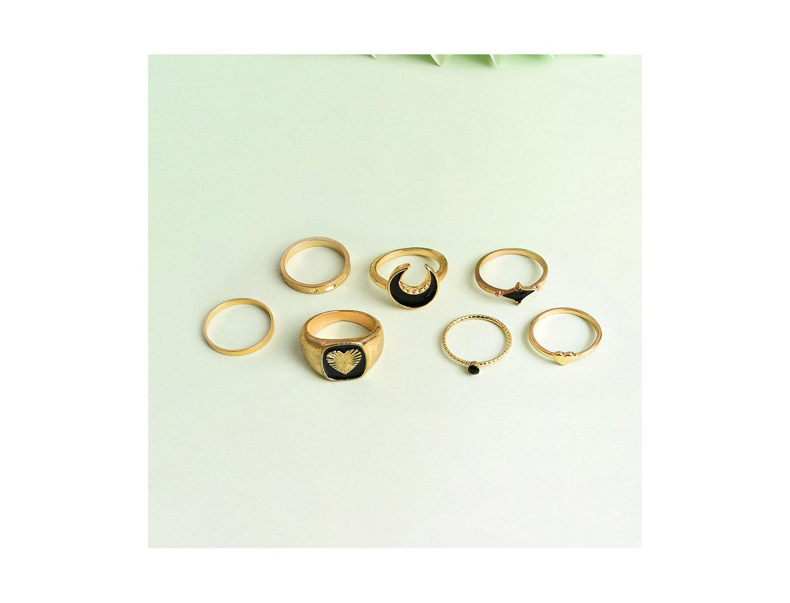 SOHI Women's Celestrial Multi-Layer Ring