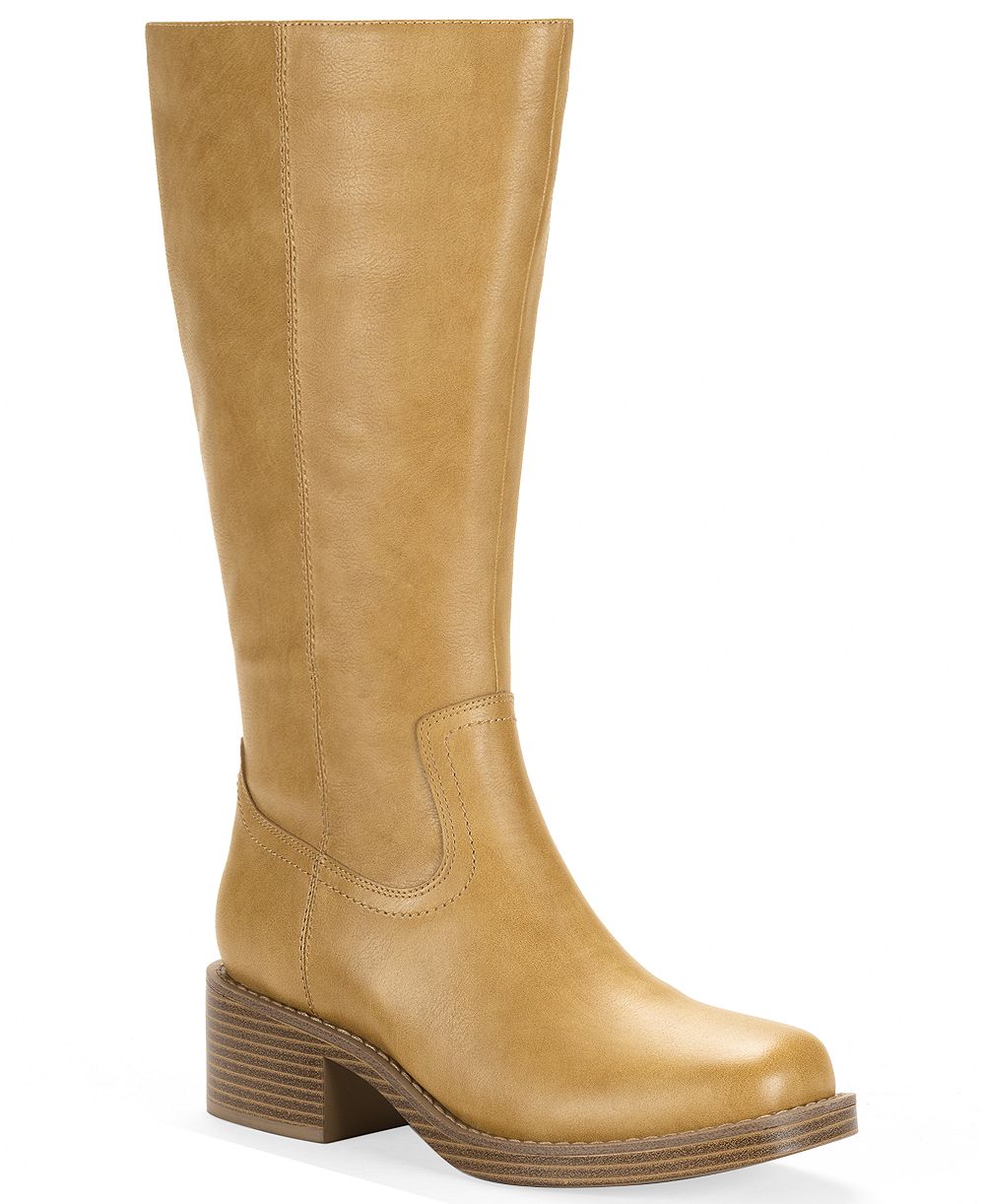 Женские высокие сапоги Wild Pair Women's Warblerr Wide Calf Square Toe