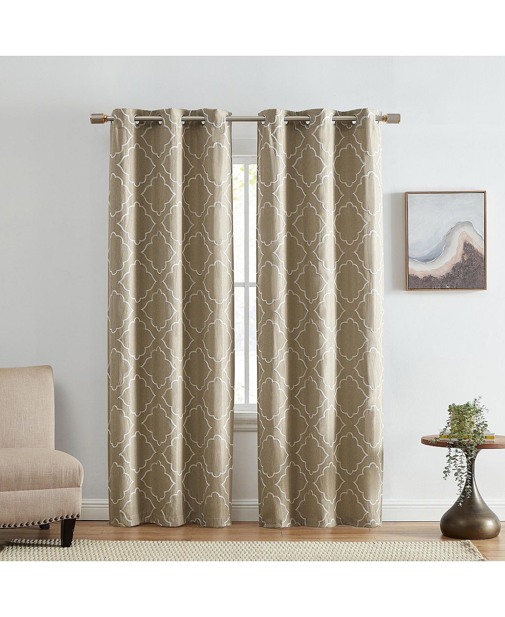 Штора Elrene Home Fashions Valian Lattice Embroidered Blackout, комплект из 2 шт