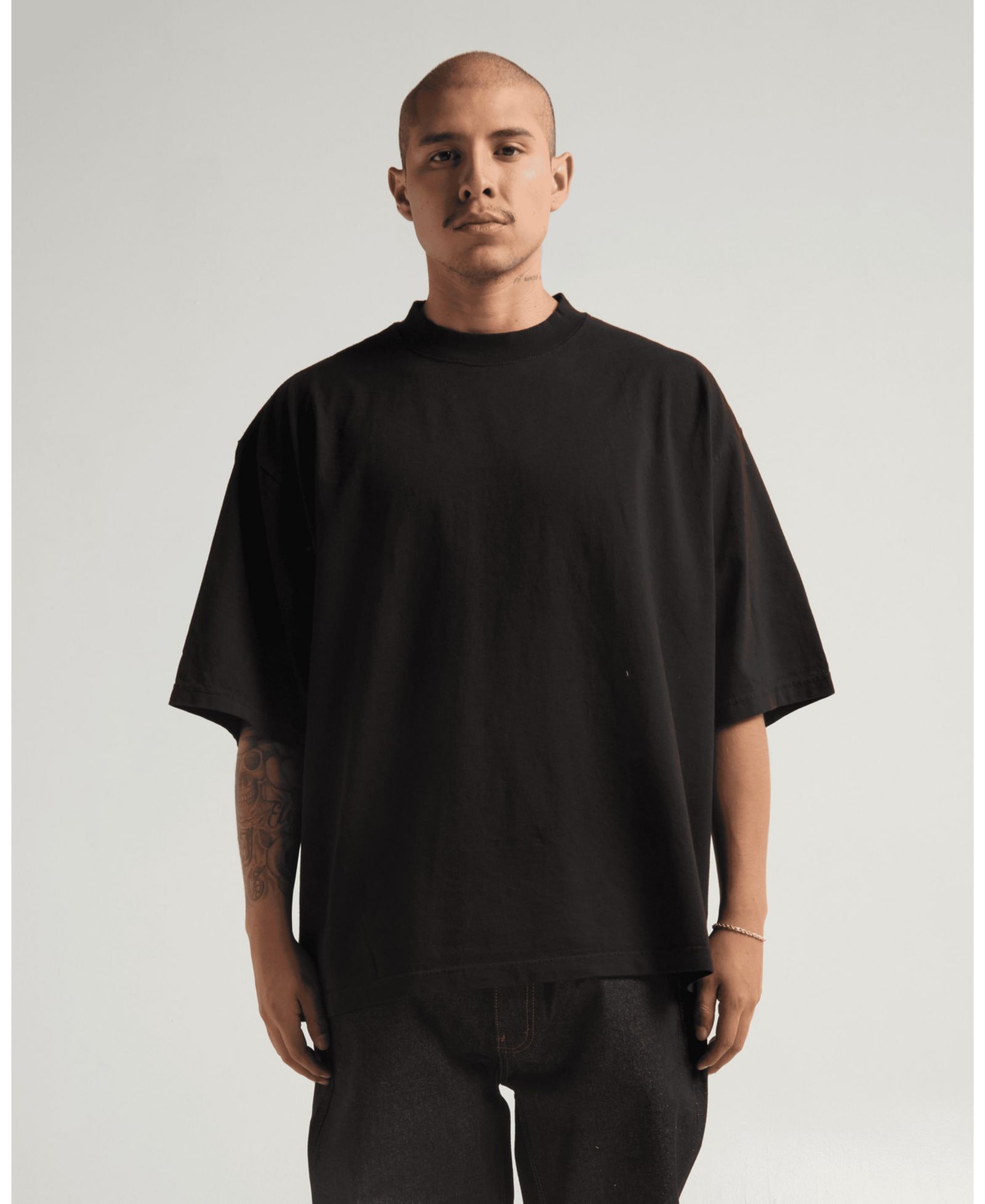SHAKA WEAR Men's Garment Dye Drop Shoulder Oversize Tee