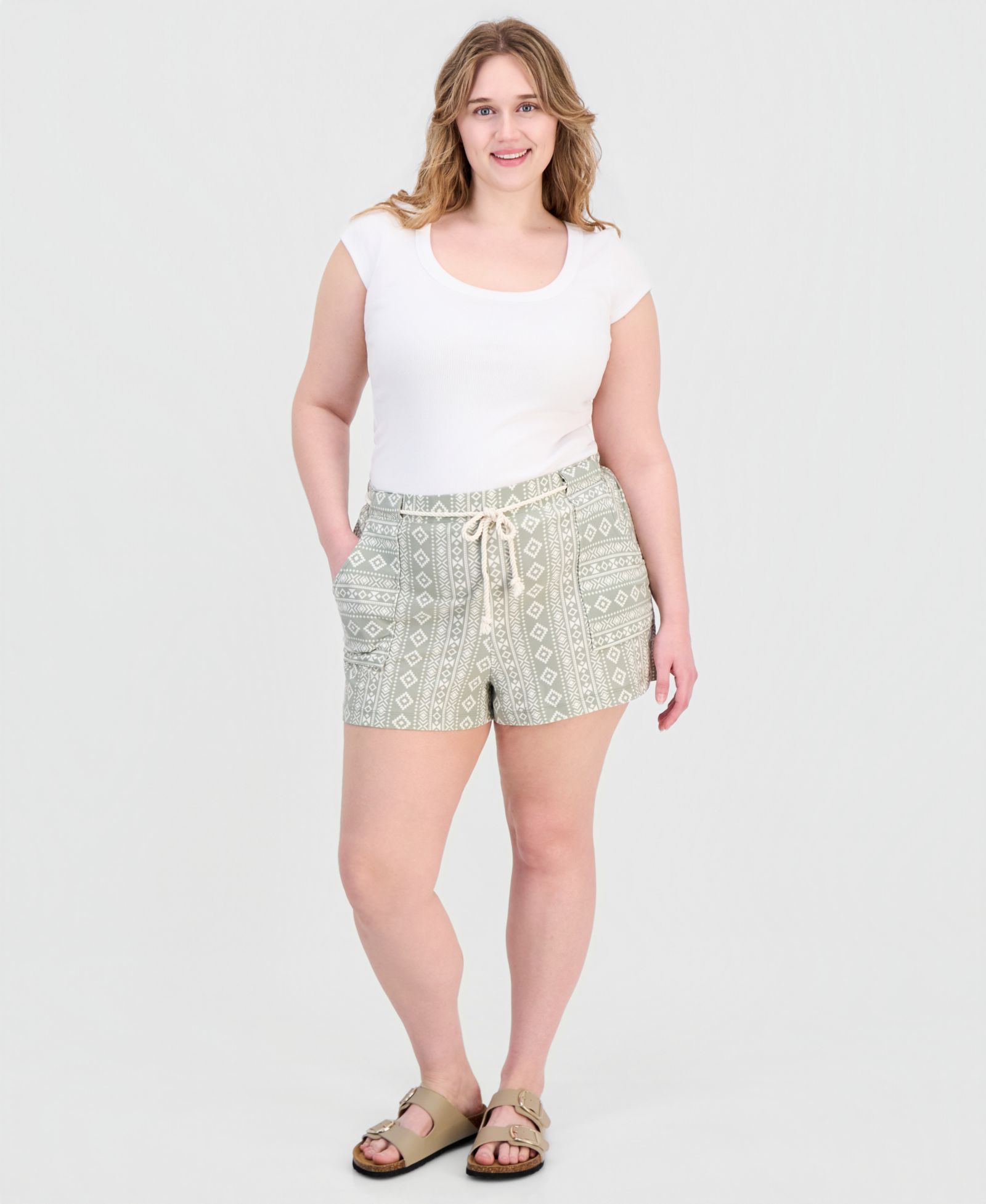 Шорты Derek Heart Trendy Plus Size Striped Rope-Belt