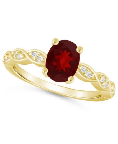 Garnet / Yellow Gold
