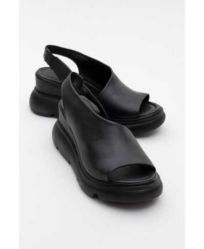 Женские сандалии на платформе Agusto Leather
