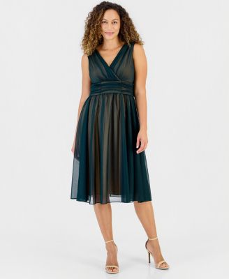 Платье Connected Petite Sleeveless Chiffon