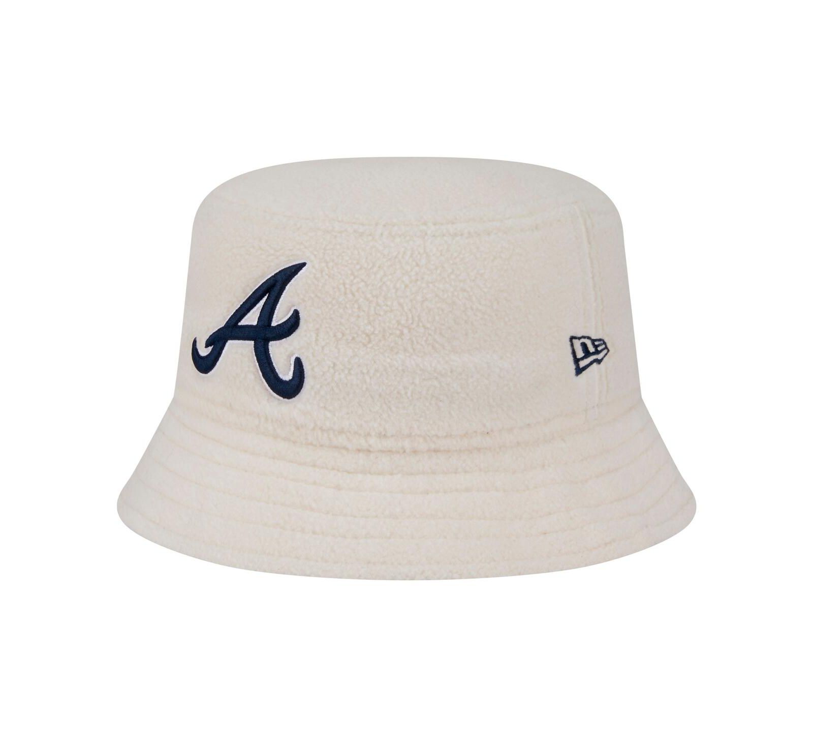 New Era Женская белая кепка-ведерка Atlanta Braves Chrome Cozy