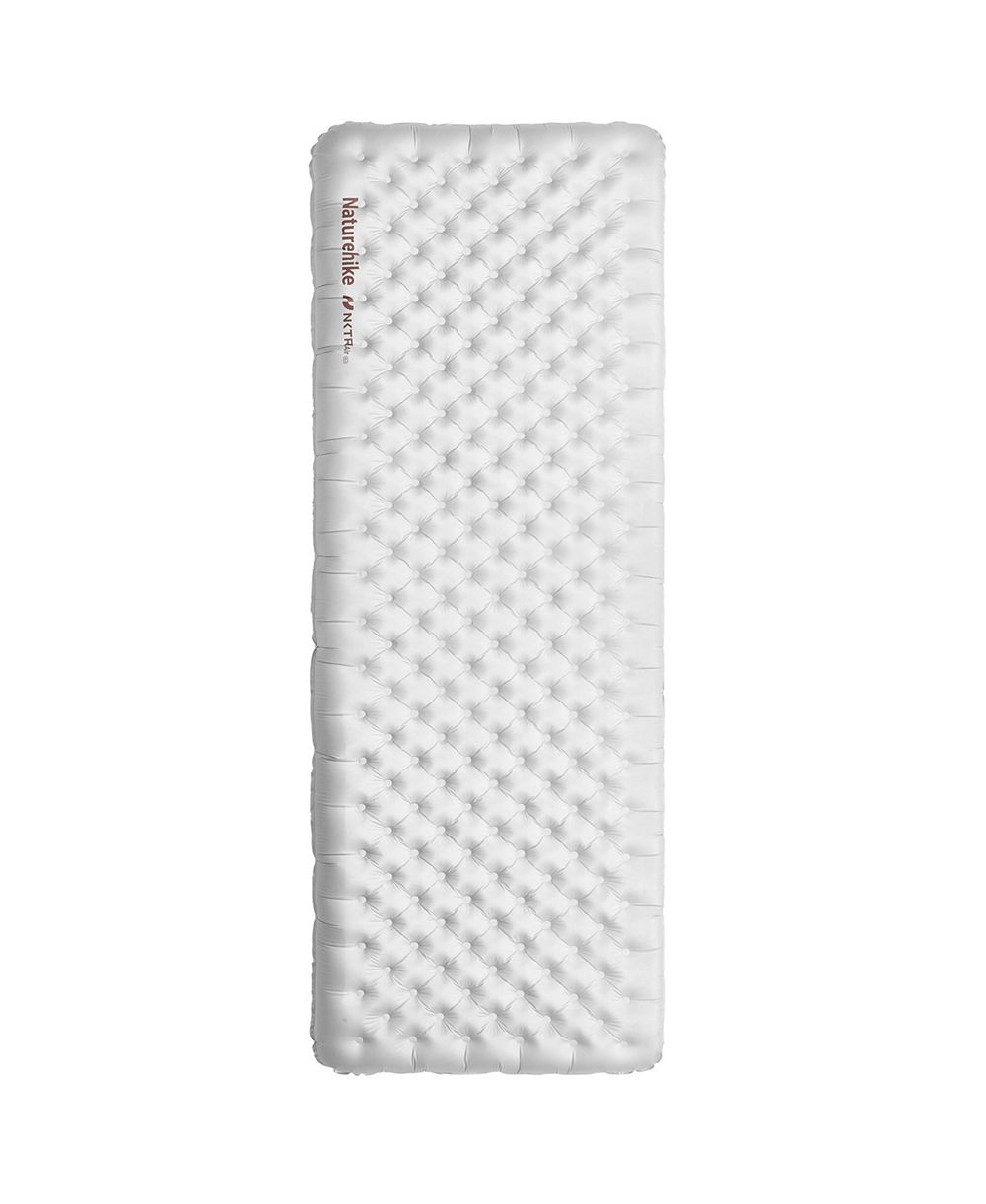 Naturehike ultralight insulated sleeping pad with R5.8, 3.2 inch thick inflatable double mat for camping and hiking, includes inflator bag.