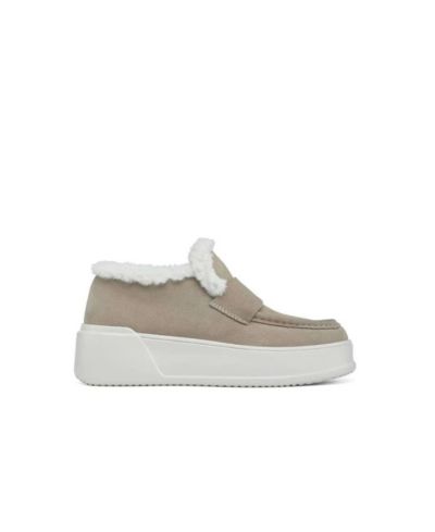 Taupe leather