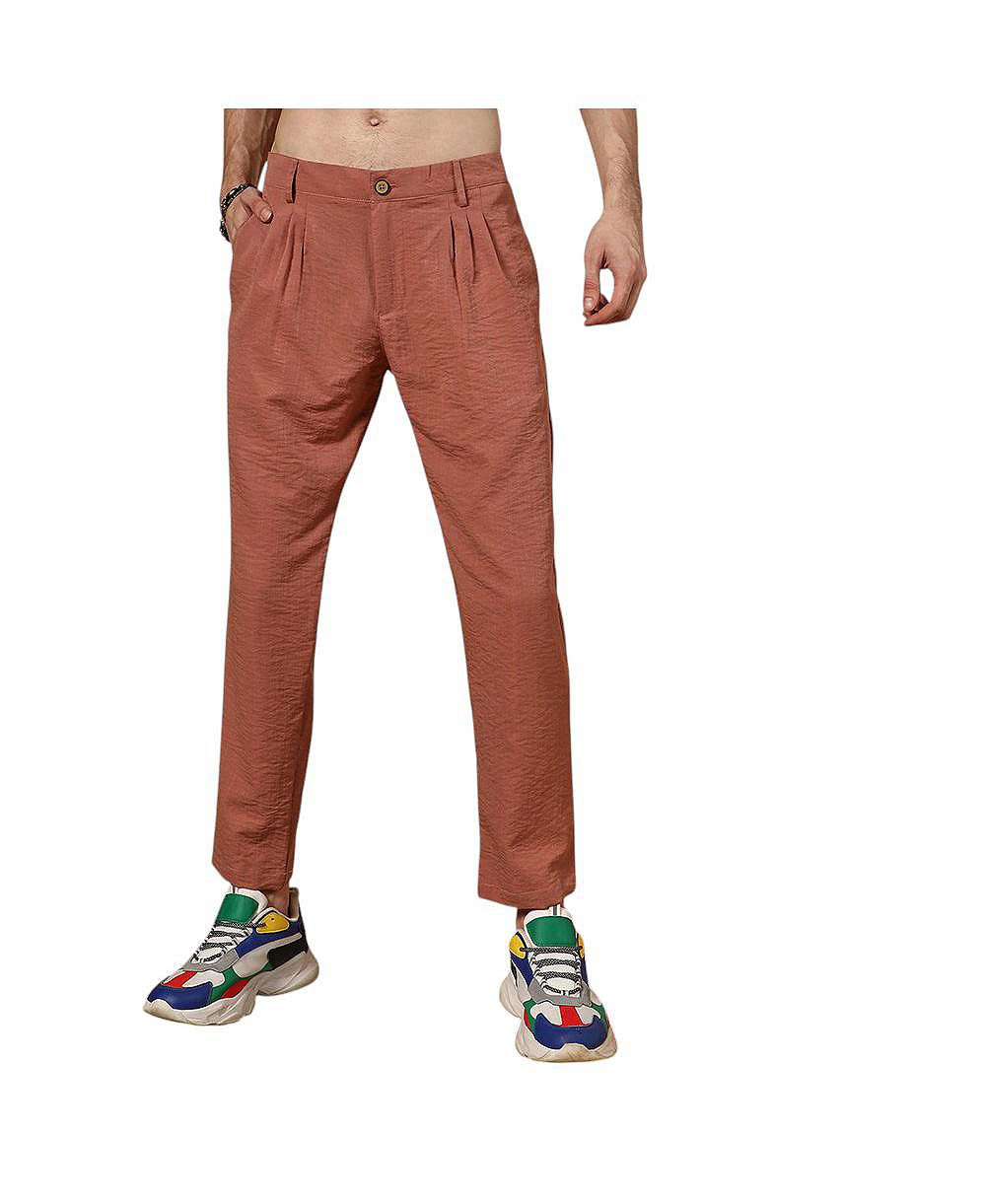 Campus Sutra Мужские брюки Terracotta Brown Crinkled Tailored