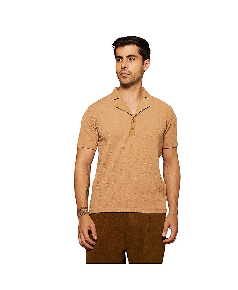 Мужская рубашка-поло Campus Sutra Peanut Brown Rope-Tactile Cuban