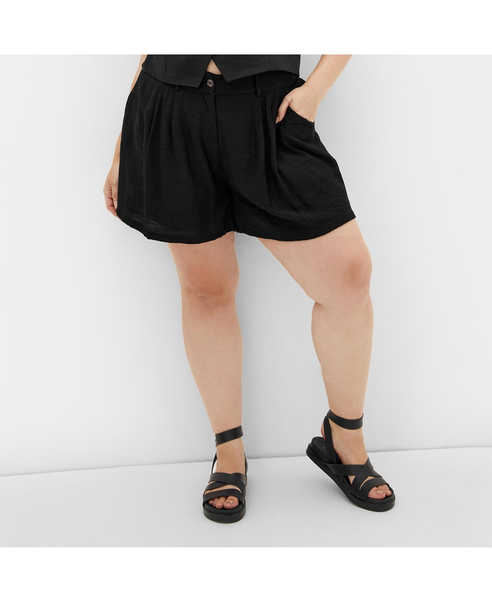 CITY CHIC Women's Bella Short