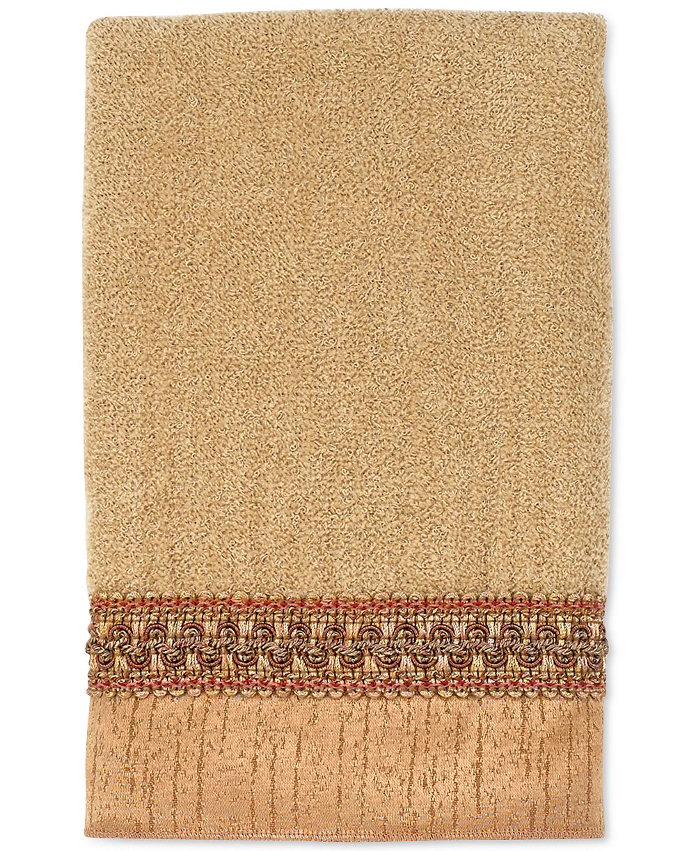 Avanti Braided Cuff Medallion Hand Towel, 16" x 30"
