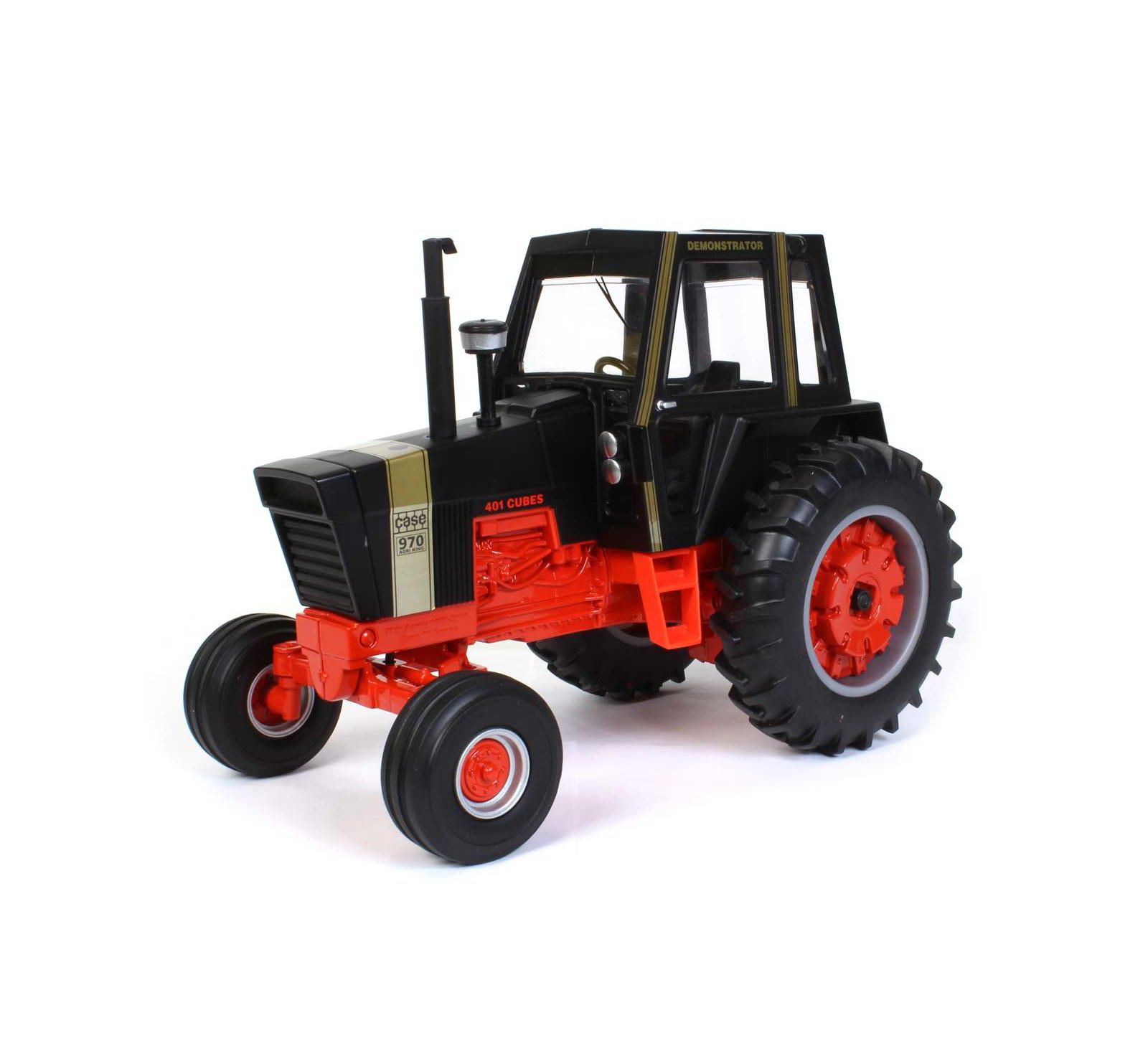 Модель ERTL 1/16 Prestige Series Case 970 Black Knight with Cab