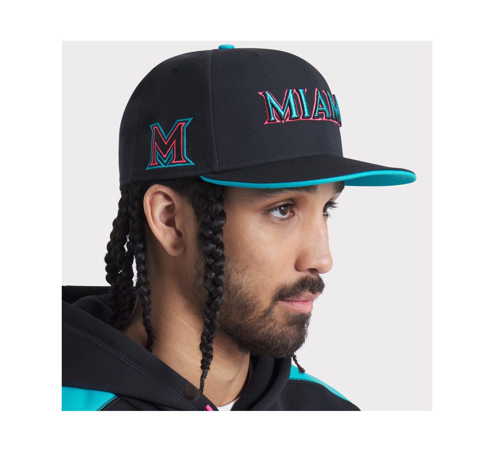 Nike Men's Black Miami Marlins 2025 City Connect Performance Fitted Hat