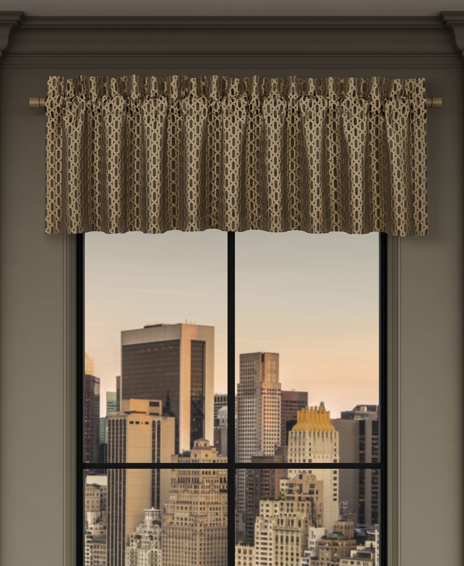 J Queen New York декоративная занавеска Metropolitan Window Straight Valance 18" x 88"