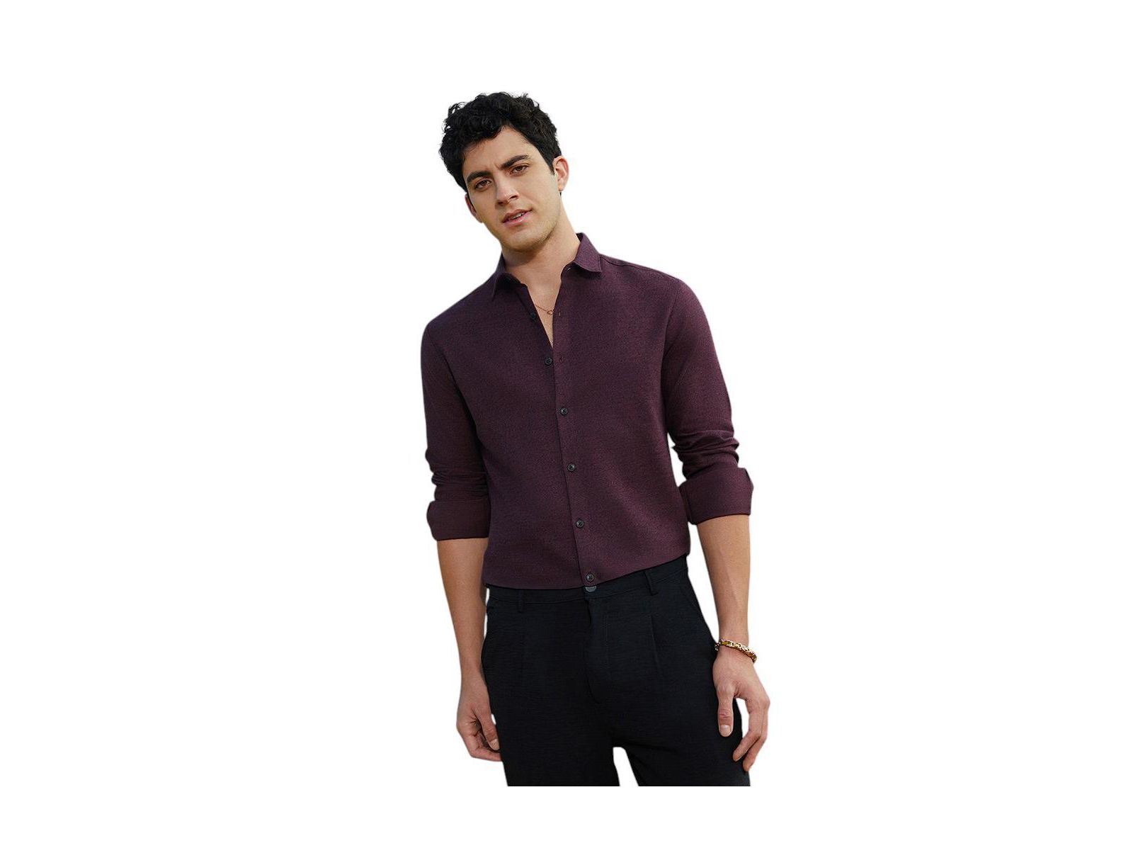 Campus Sutra Men's Wine Red Solid Cotton Shirt