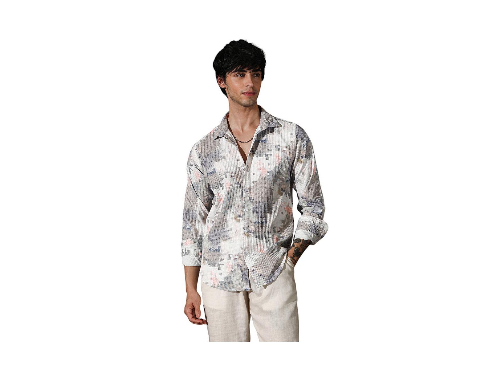 Campus Sutra Men's Moon Grey & Chalk White Artistic-Blur Shirt