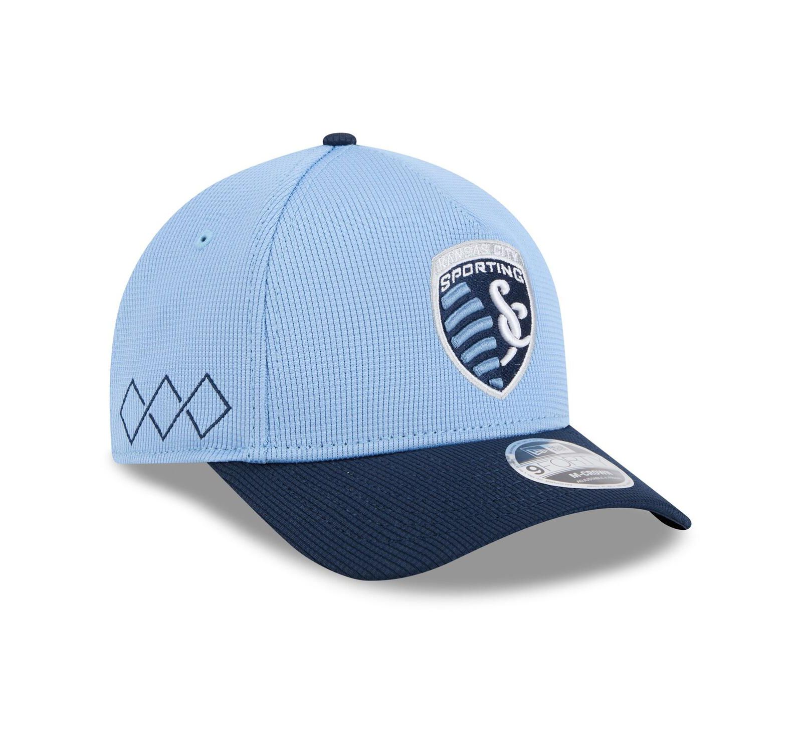 Мужская регулируемая кепка New Era Light Blue Sporting Kansas City 2025 Jersey Hook 9FORTY M-Crown