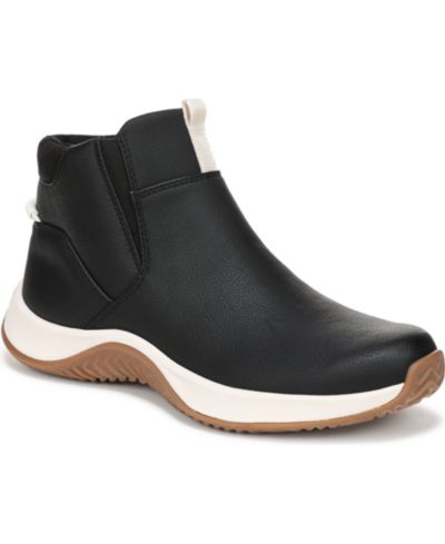 Женские ботинки Ryka Women's Embrace Water Repellent Ankle Sneaker Booties
