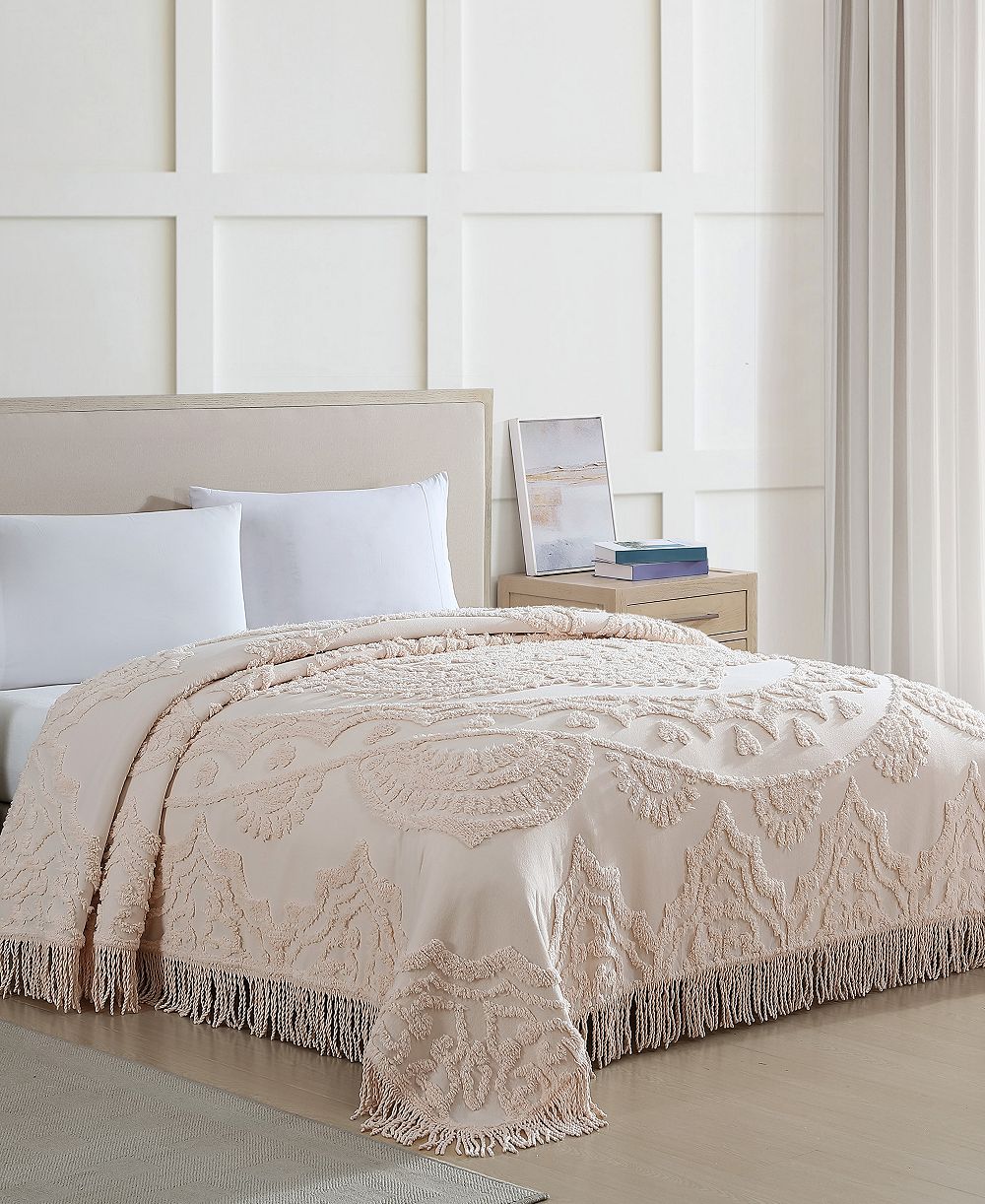 Beatrice Home Fashions Lotus Chenille Lightweight Bedspread, Queen