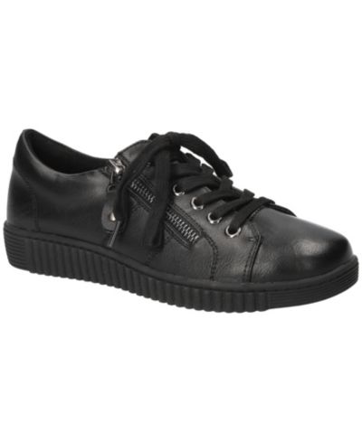 Easy Street Women's Novie Platform Sneakers