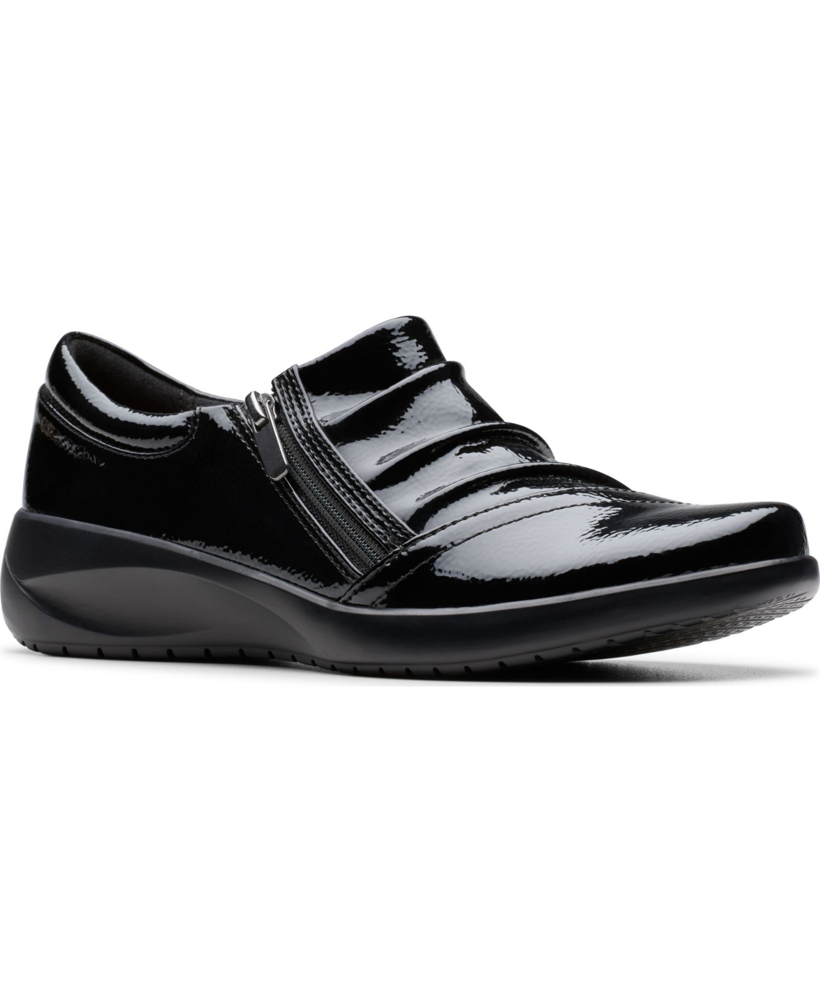 Clarks Женские Kaetlyn Mila Round Toe Flats