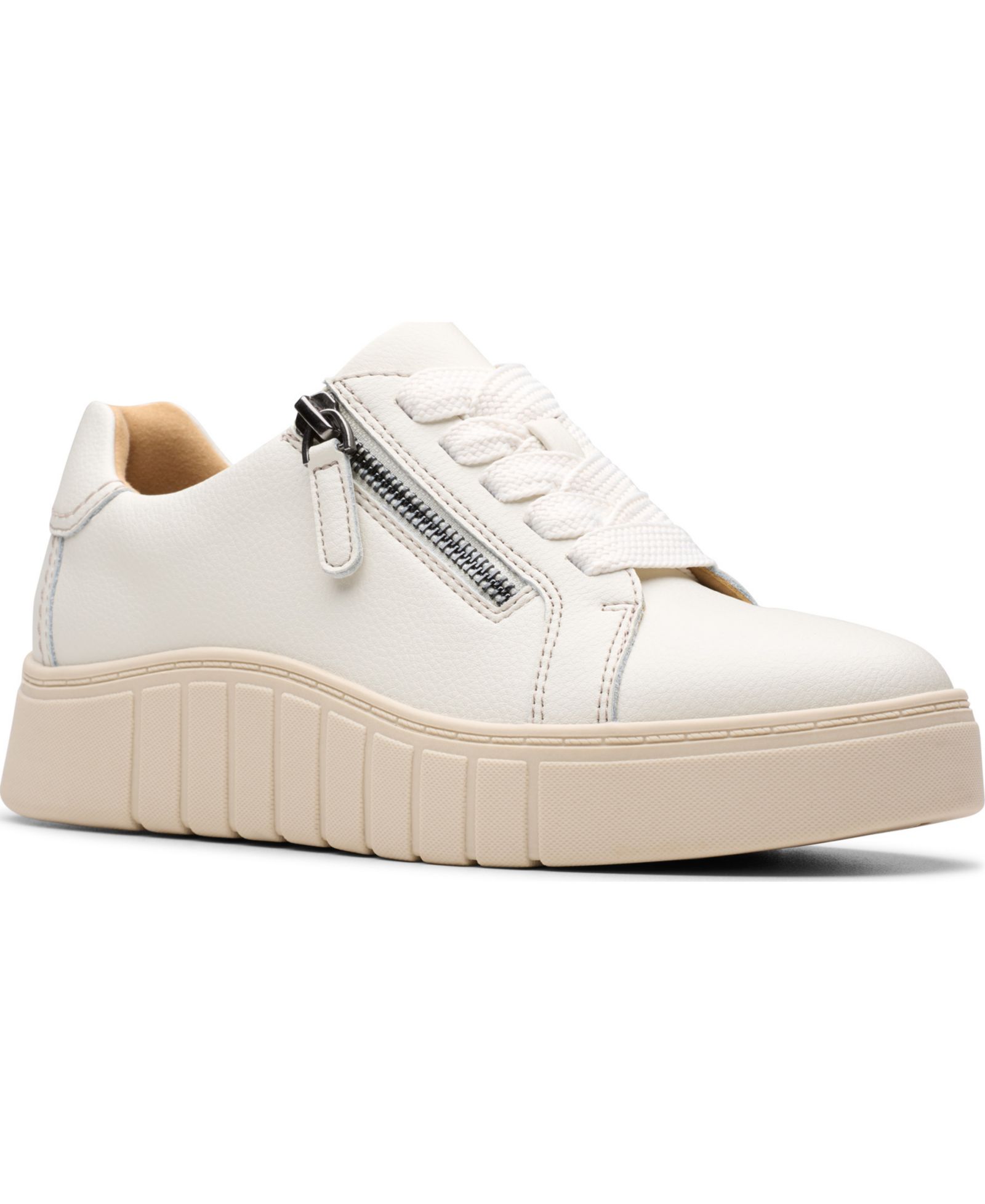 Clarks Collection Women's Mykah Joy Round Toe Sneakers