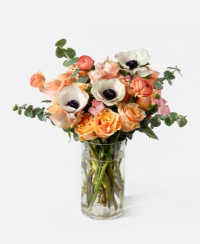 UrbanStems букет свежих цветов The Margot