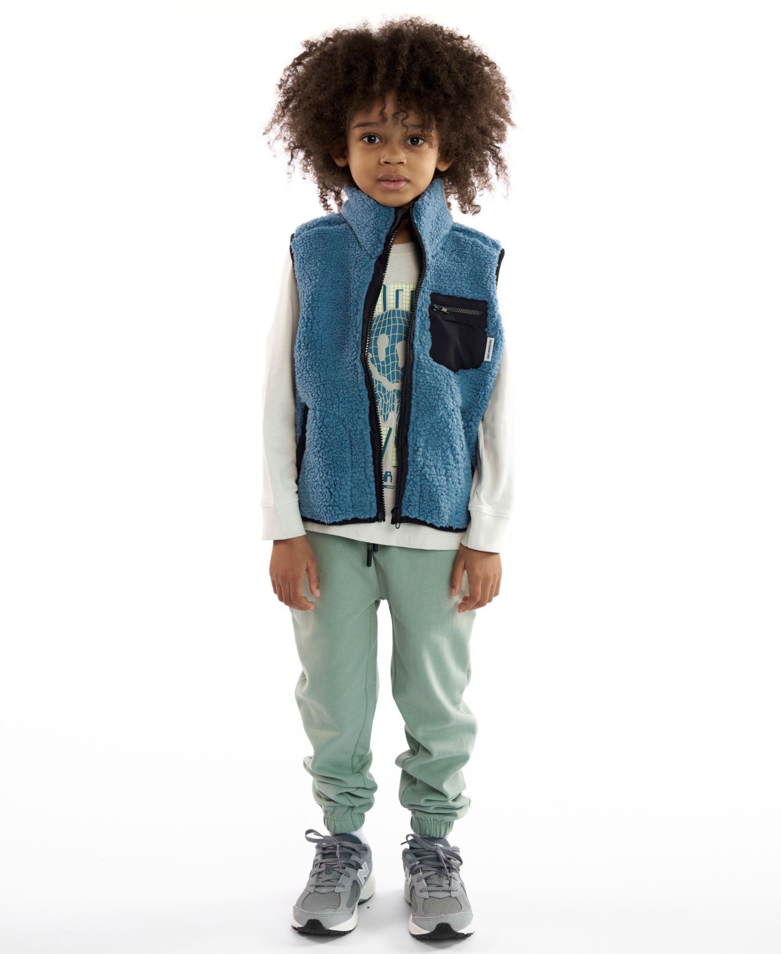 Комплект Sovereign Code Boys' 2T-7 T-Shirt, Vest and Joggers, 3-Piece Set