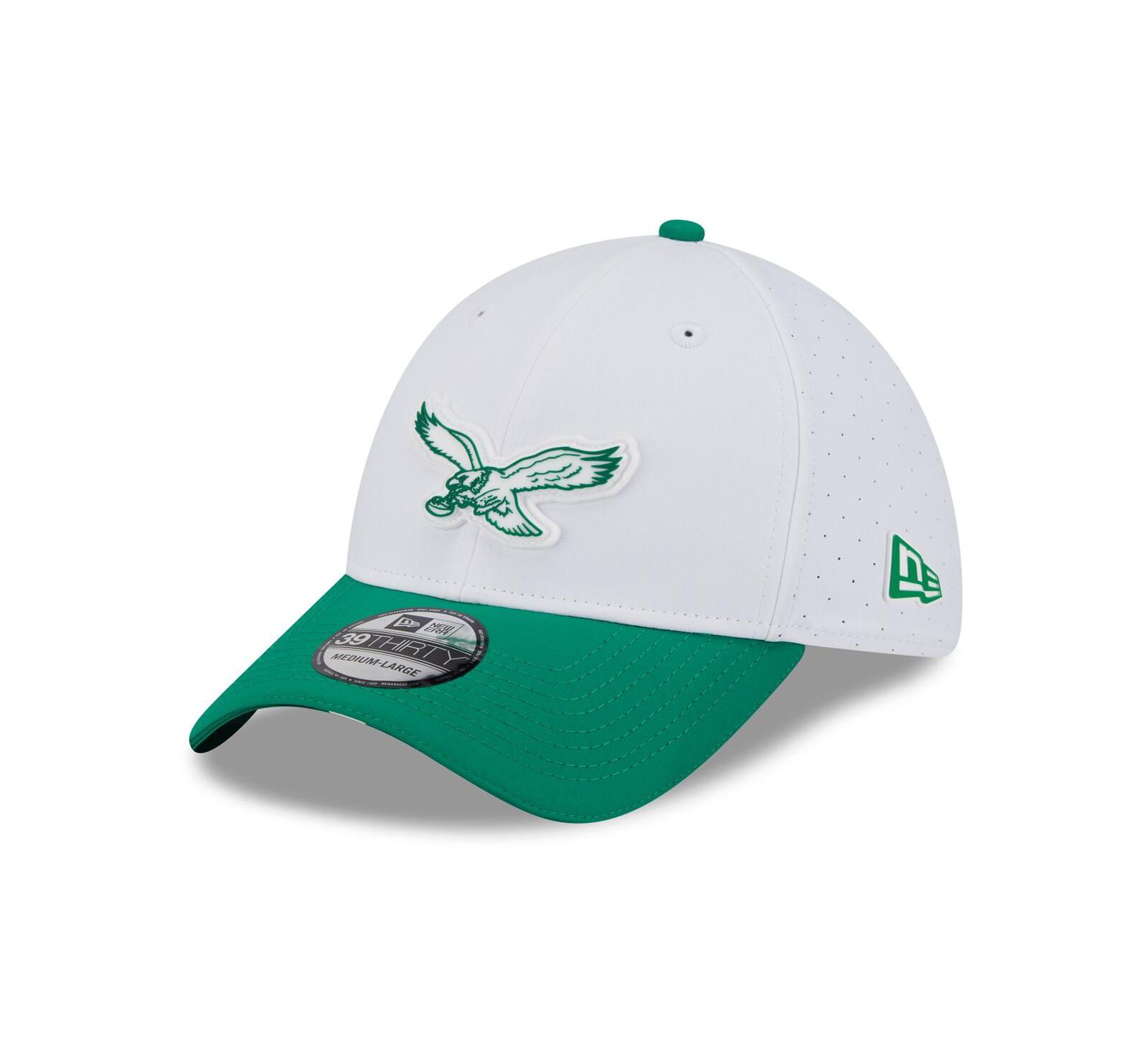 Мужская регулируемая кепка New Era Philadelphia Eagles 2025 NFL Training Camp Throwback Logo 39THIRTY белого/ярко-зеленого цвета